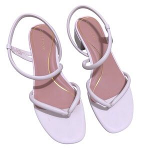 Cole Haan Calli Thong Block Heel Sandal 40 mm in White Size 9